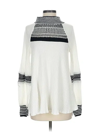 Pre-owned Free People Turtleneck Sweater In White