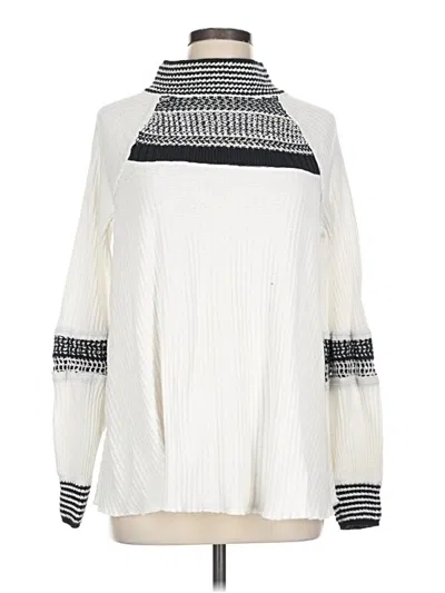 Pre-owned Free People Turtleneck Sweater In White