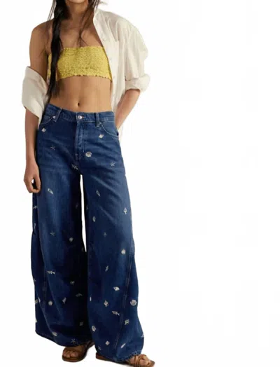 FREE PEOPLE WESTWARD EMBROIDERED JEANS IN UNDER THE SEA