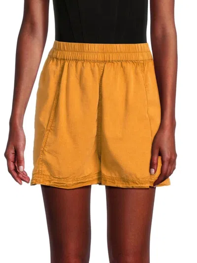 Free People Women's Pull On Shorts In Spiced Pecan