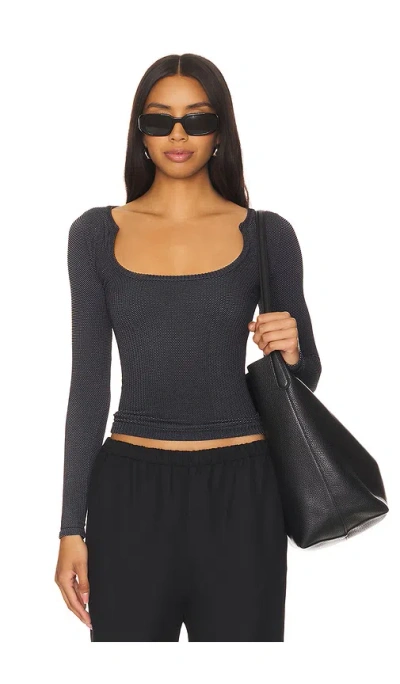 Free People X Intimately Fp Clean Slate Seamless Layering Top In 블랙