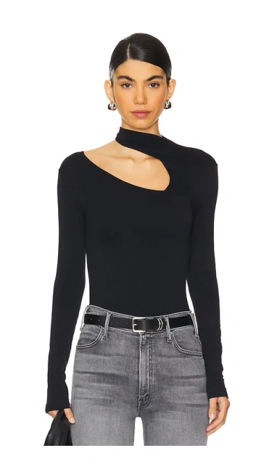 Free People Nahtlos Verarbeitetes Langarmshirt Cut It Out In Black