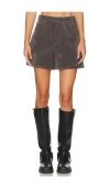 Free People Tippi Ä»¿éº‚çš®çÿ­è£¤ Â€“ Æ·±ç�°è‰². Å°ºç � 30 (also Â€“ 31, 32). In Gray