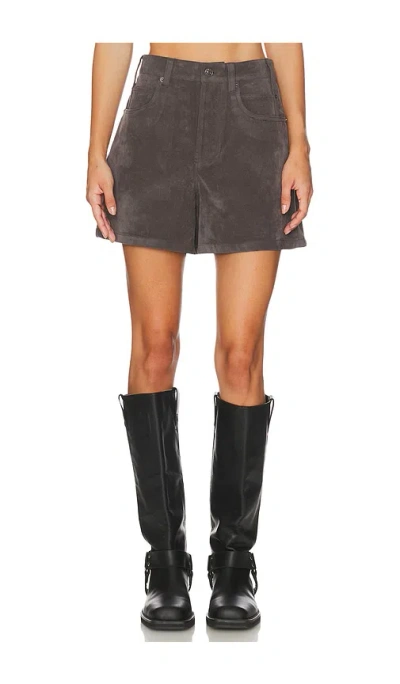 Free People Tippi Ä»¿éº‚çš®çÿ­è£¤ Â€“ Æ·±ç�°è‰². Å°ºç � 30 (also Â€“ 31, 32). In Gray
