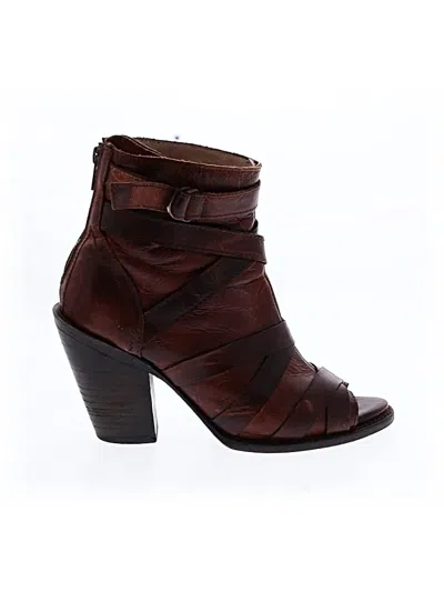 Pre-owned Freebird Ankle Boots In Brown