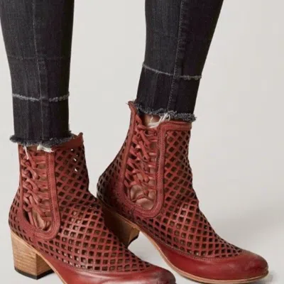 Pre-owned Freebird By Steven Women's Lazor Ankle Boot Red