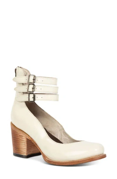 Freebird Randi Leather Pump In White