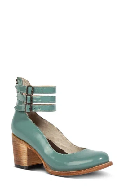 Freebird Randi Leather Pump In Multi