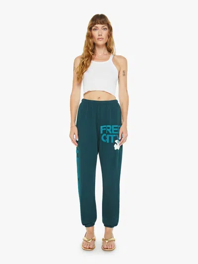 Freecity Superyumm Og Letsgo Sweatpants Greenplant In Cream