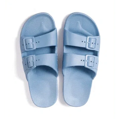 Freedom Moses Slides In Blue
