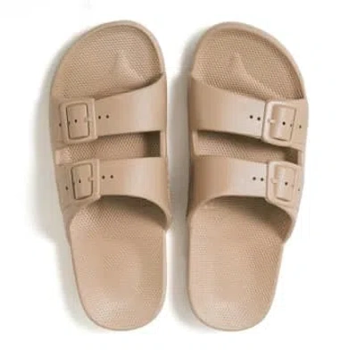 Freedom Moses Slippers Sands In Neutral
