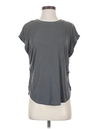 Pre-owned Freely Short Sleeve Top Gray Keyhole Neckline Tops