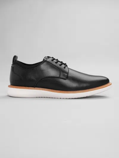 Freeman Bodie Plain Toe Oxfords In Black
