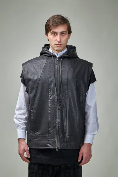 Frei-mut Jua Vest In Black