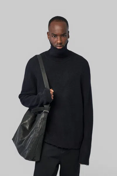 Frei-mut Turtle Neck, Boxy Fit In Lamawool In Black