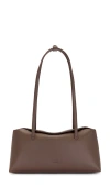 Freja New York Chrystie Bag In 浓咖啡色