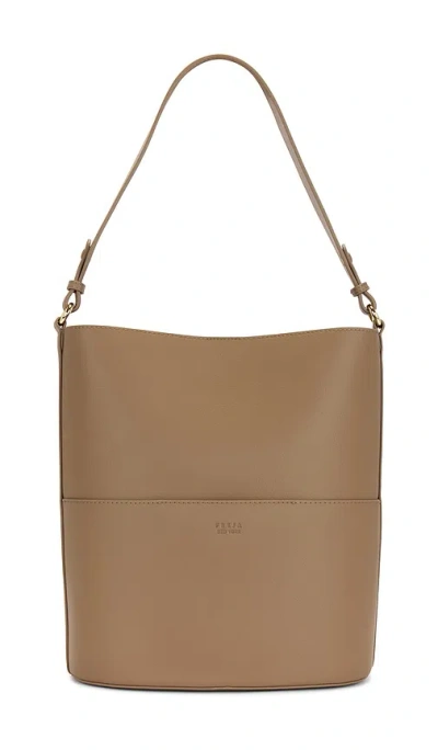 Freja New York Tall Tote In Brown