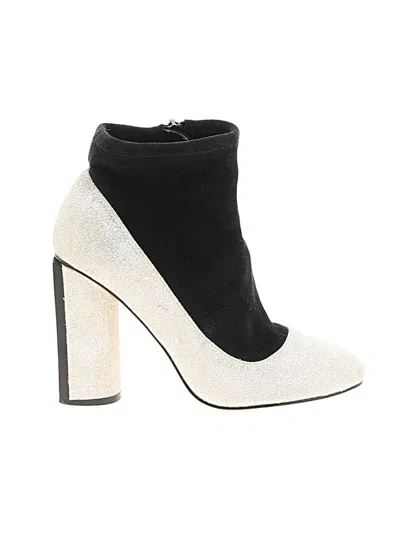 Pre-owned French Connection Ankle Boots In Ivory