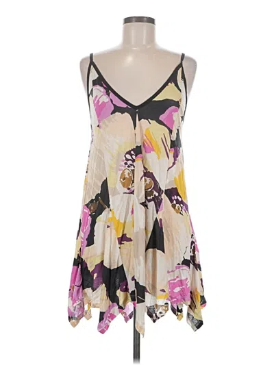 Pre-owned French Connection Casual Dress In Tan