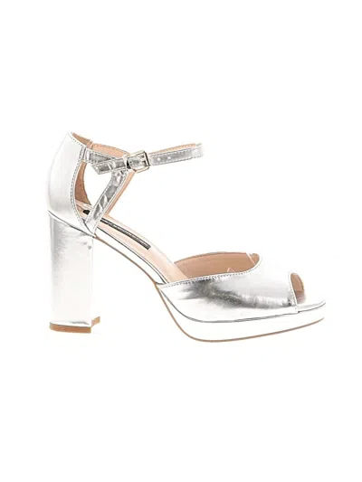 Pre-owned French Connection Sandals In Silver
