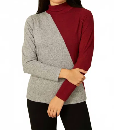 French Kyss Color Block Turtleneck Sweater In Wine/tin In Red