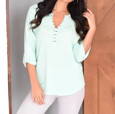 French Kyss Emma Grommet V-neck Kashmira Top In Mint In Green