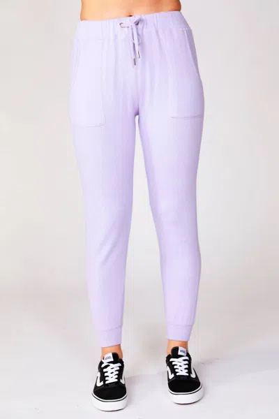 French Kyss Joggers In Lilac In Blue