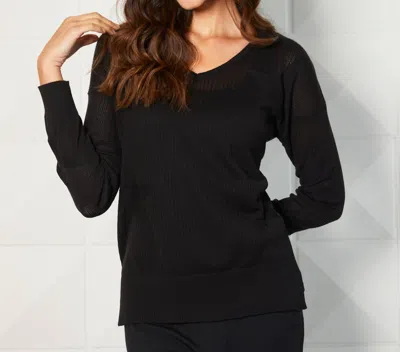 French Kyss Lightweight V-neck Star Top In Black