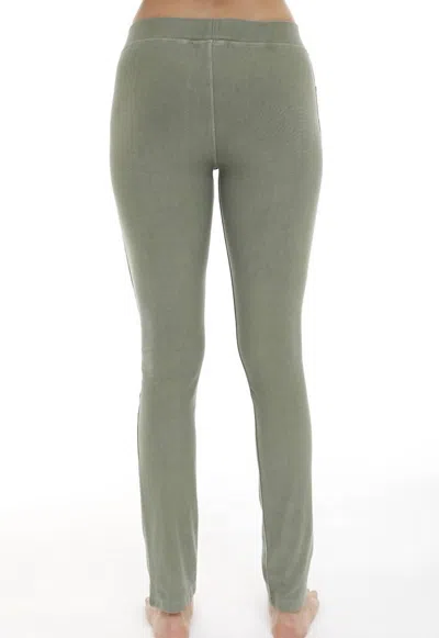 French Kyss Low Rise Jegging In Olive In Gray