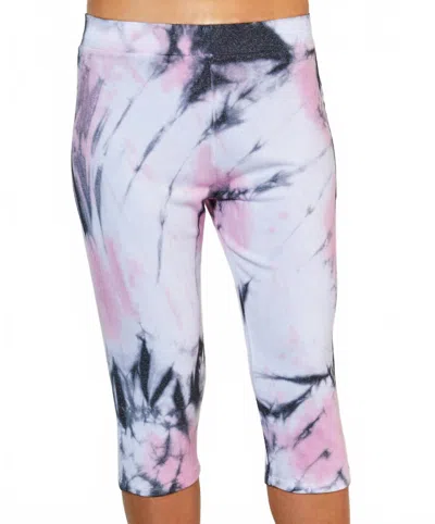 FRENCH KYSS MARBLE WASH CAPRI PANTS IN PERI