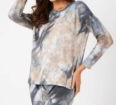 French Kyss Marble Wash Long Sleeve Scoop Neck Top In Grey