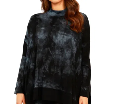 French Kyss Marble Wash Open Slit Poncho In Storm In Black