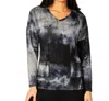 French Kyss Marble Wash V-neck With Pockets In Carbon In Grey