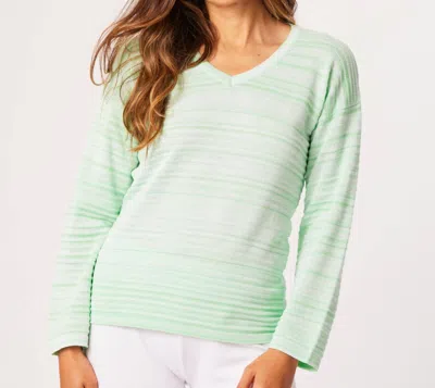 French Kyss V-neck Sweater In Mint/white In Green