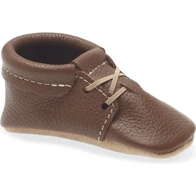 Freshly Picked Kids' Oxford Baby Shoe In Burgundy