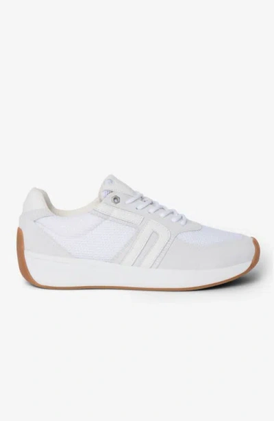 Freshy Brites+ Signature Series Sneaker In Neutral