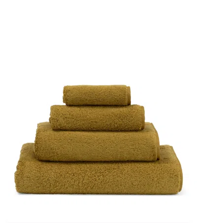 Frette Cotton Unito Bath Towel In Yellow