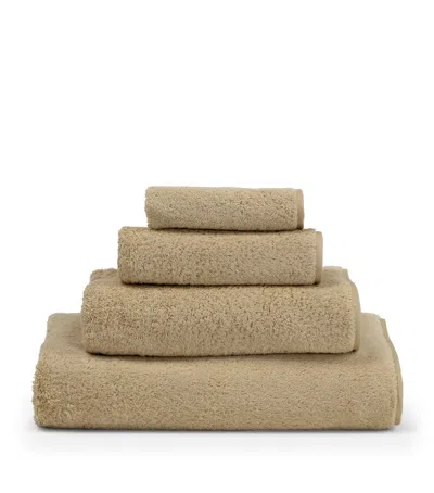 Frette Cotton Unito Wash Cloth In Neutral