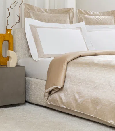 Frette Silk Luxury Sway King Duvet Cover In Gold