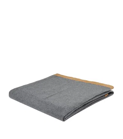 Frette Suede-trim Cashmere Throw In Grey