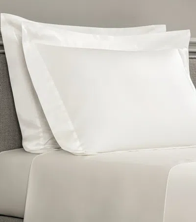 Frette Ultimate Oxford Sham Pillow In White