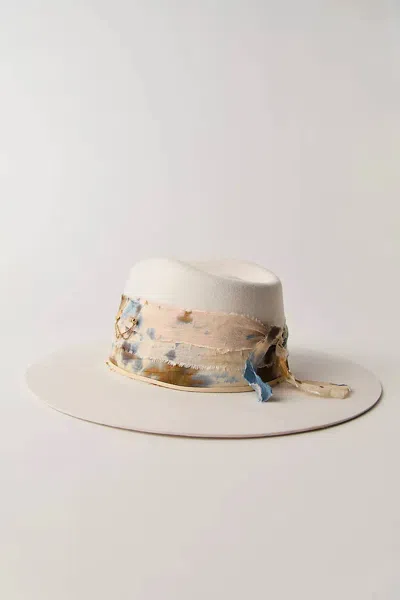 Freya Women's Begonia Hat In Ivory In Burgundy