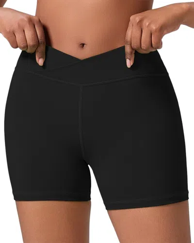 Freylina Short In Black