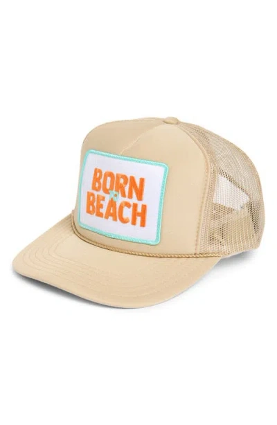 Friday Feelin ' Born To Beach Trucker Hat In Pattern