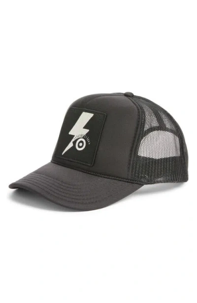 Friday Feelin ' Electric Eye Trucker Hat In Black