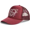 Friday Feelin ' Heart Breaker Trucker Hat In Burgundy