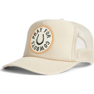 Friday Feelin ' Pray For Cowboys Trucker Hat In Brown