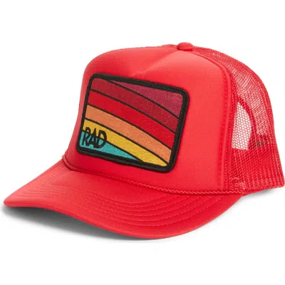 Friday Feelin ' Rad Rainbow Patch Trucker Hat In Red