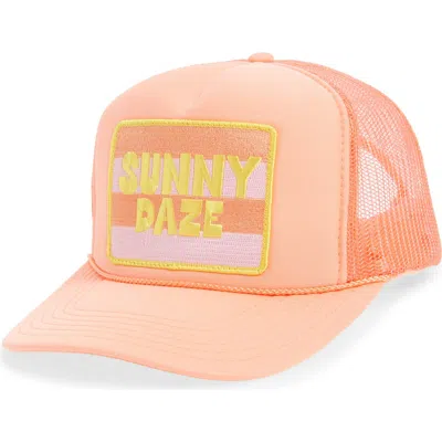 Friday Feelin ' Sunny Daze Trucker Hat In Orange