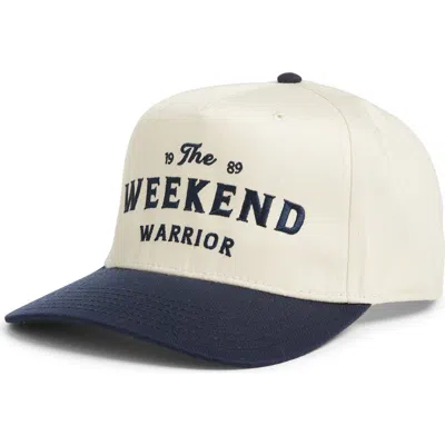 Friday Feelin ' Weekend Warrior Adjustable Snapback Hat In White